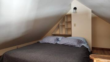1 Schlafzimmer, Schreibtisch, WLAN, Bettwäsche