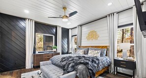 4 bedrooms, iron/ironing board, travel cot, free WiFi - Outdoor TV | Ping Pong Table | Cornhole | Hot Tub (Broken Bow)