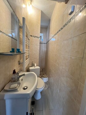 Hair dryer, towels - Charming and comfortable 45 sqm nest (Paris)