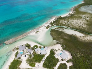 Sun-loungers, beach towels - BEACHFRONT! Best Location on Private Lazy River Sand Bar.  Always Calm Water! (Moore Hill)