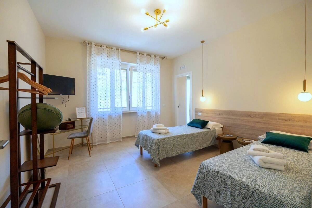 Comfort Room, 1 Bedroom, Non Smoking, City View | Premium bedding, down comforters, memory foam beds, desk