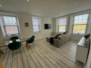 Apartment | Living area - Modern 2bed Overlooking the Sea in Walton (Walton on the Naze)