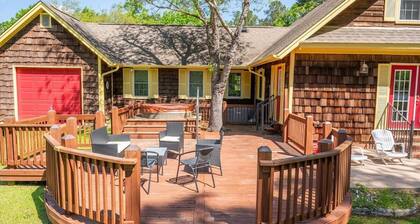 Sweet Marion - Dock + Boat Ramp + Hot Tub!