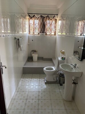 Hårtørrer, håndklæder, Sæbe, Shampoo