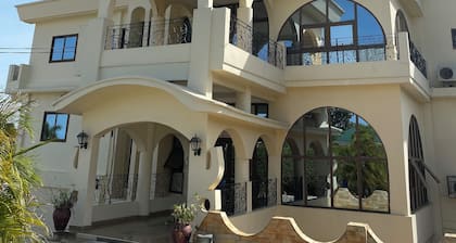 Hilltop Bed & Breakfast