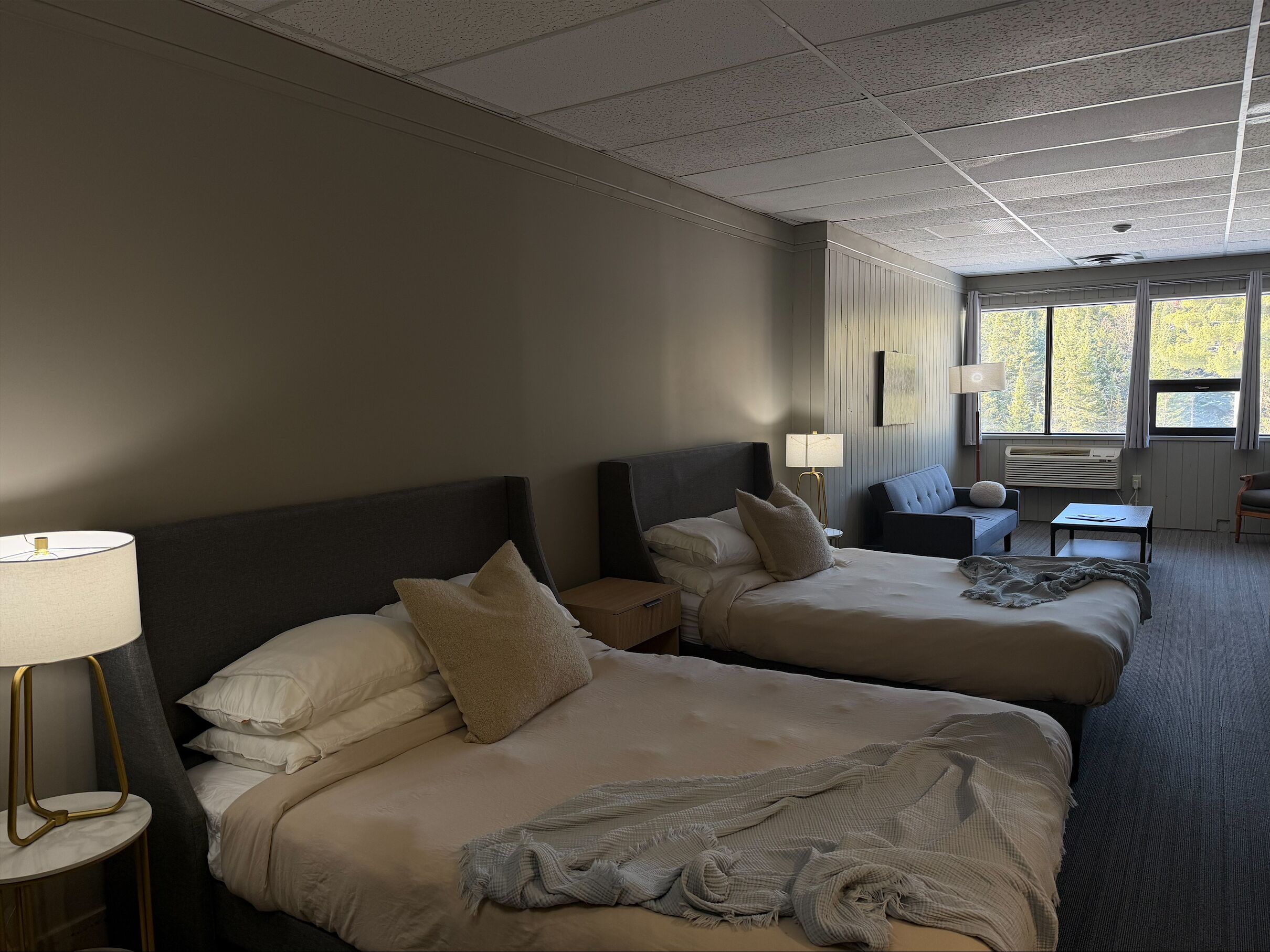 熨斗/熨衣板、免费 WiFi、床单