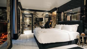 Luxury Suite | Egyptian cotton sheets, premium bedding, down comforters