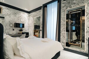 Deluxe-Zimmer, Stadtblick | Bettwäsche aus ägyptischer Baumwolle, hochwertige Bettwaren