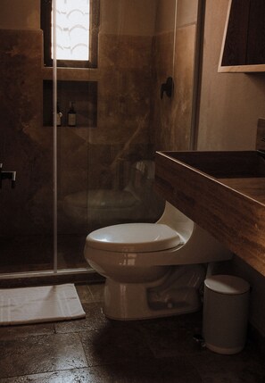 Shower, towels, soap, shampoo - Casa Cascabel 1608, un oasis de diversión y tranquilidad en el barrio Getsemaní
 (Cartagena de Indias)