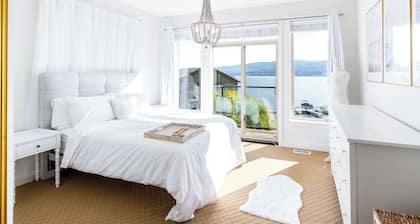 The Beach House at Barona Beach 4301