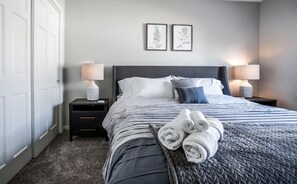 Apartamento, varias camas, balcón, vistas al jardín (The Overbrook) | 2 dormitorios, decoración individual, mobiliario individual