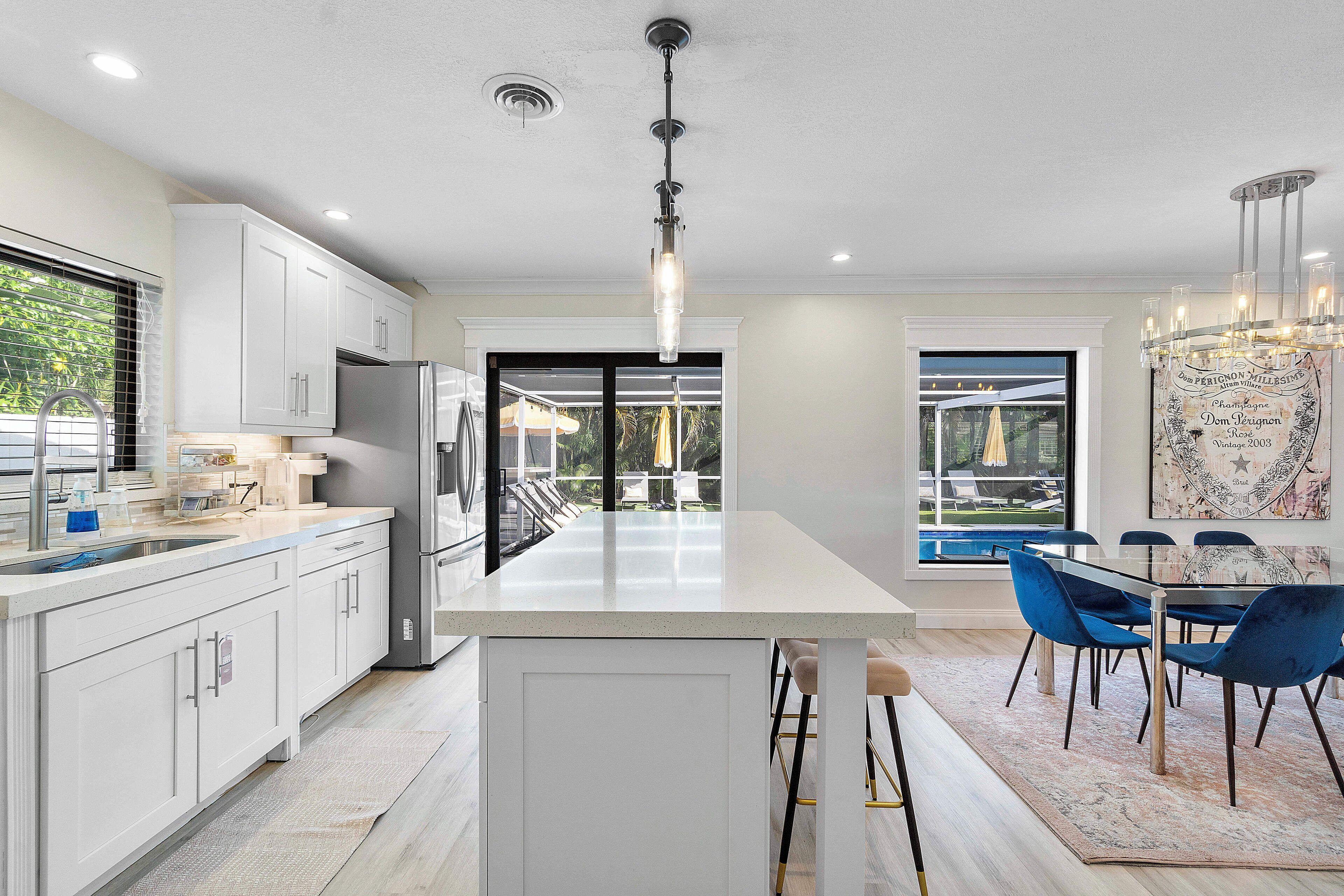 Maison, plusieurs lits, accès piscine, vue piscine (Coastal Retreat) | Cuisine privée