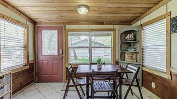 Cottage, 1 Double Bed with Sofa bed, Patio | Dining