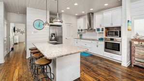 House, Multiple Beds, Patio, Garden View (Dauphin House) | Private kitchen | Coffee/tea maker, fridge, microwave, oven - Dauphin Beach House 3 Bedroom & Pool (Port Aransas)