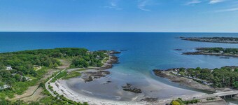 Cape Neddick Coastal Hideaway New England Charm!