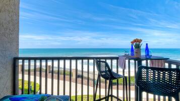 Condo, 1 King Bed with Sofa bed, Balcony, Ocean View (Solana Sunset) | Property grounds