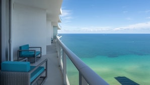 Unclassified image, 4 of 73, button - Luxury Penthouse! 4 BDR With Resort Amenities (Hollywood)