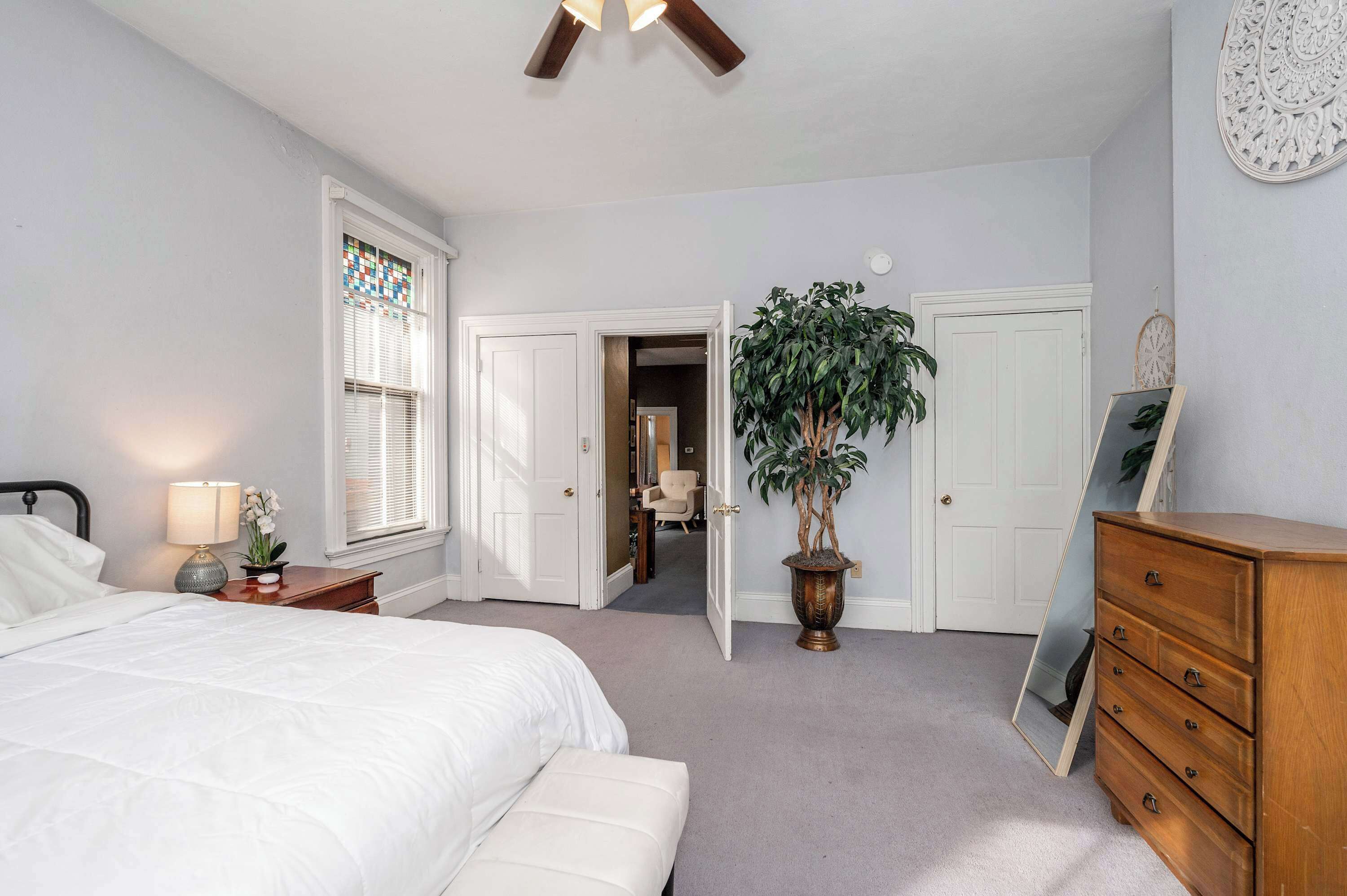 Kondominium, 2 Tempat Tidur Queen, perapian, pemandangan kota | 2 kamar tidur dan didekorasi berbeda-beda