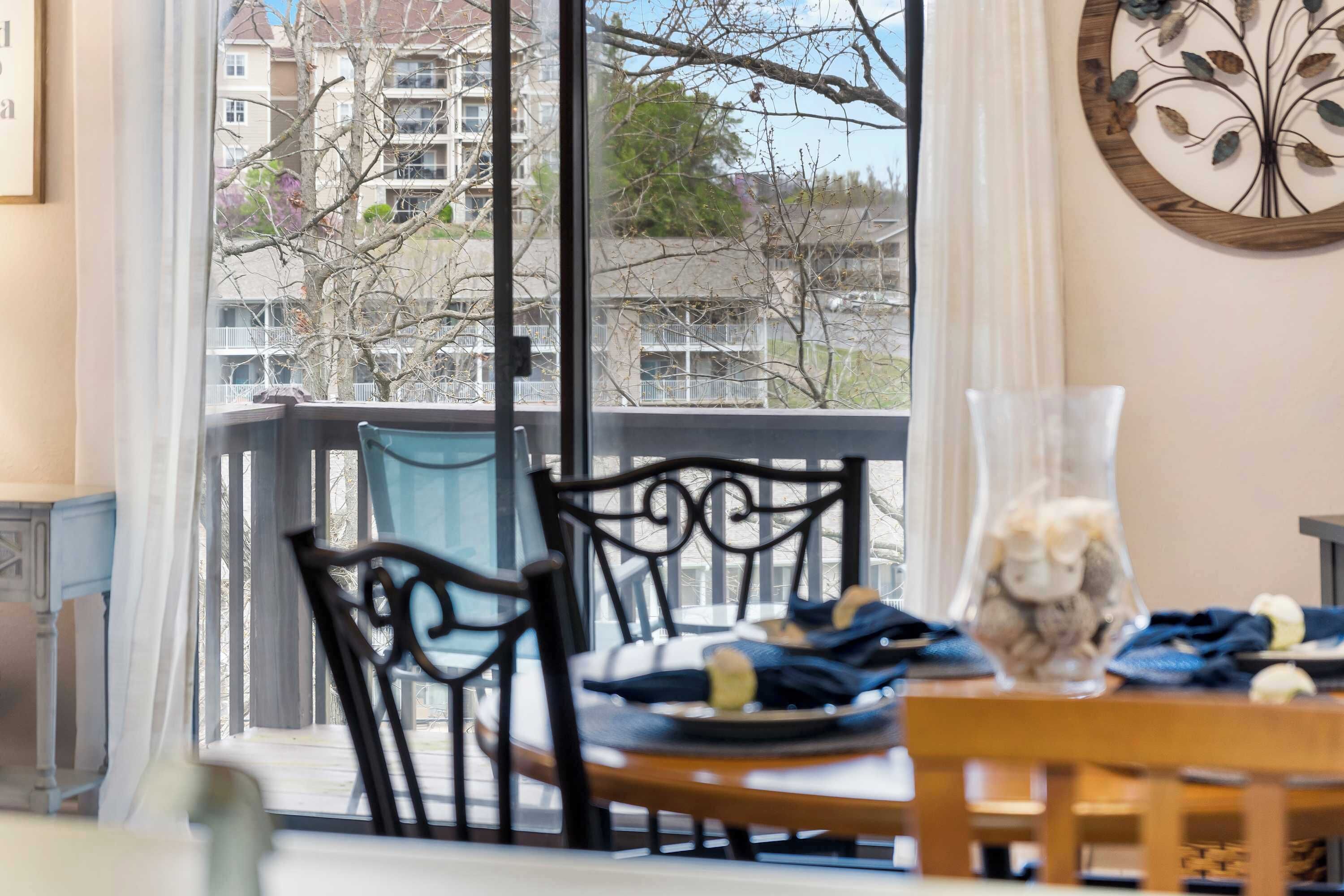 Condo, 1 King Bed with Sofa bed, Balcony, Golf View (Great Day) | Dining