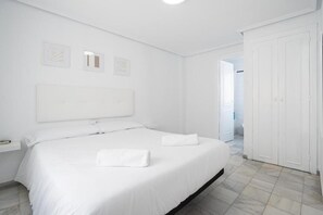 Comfort Double Room - Hostal Alicia (Marbella)