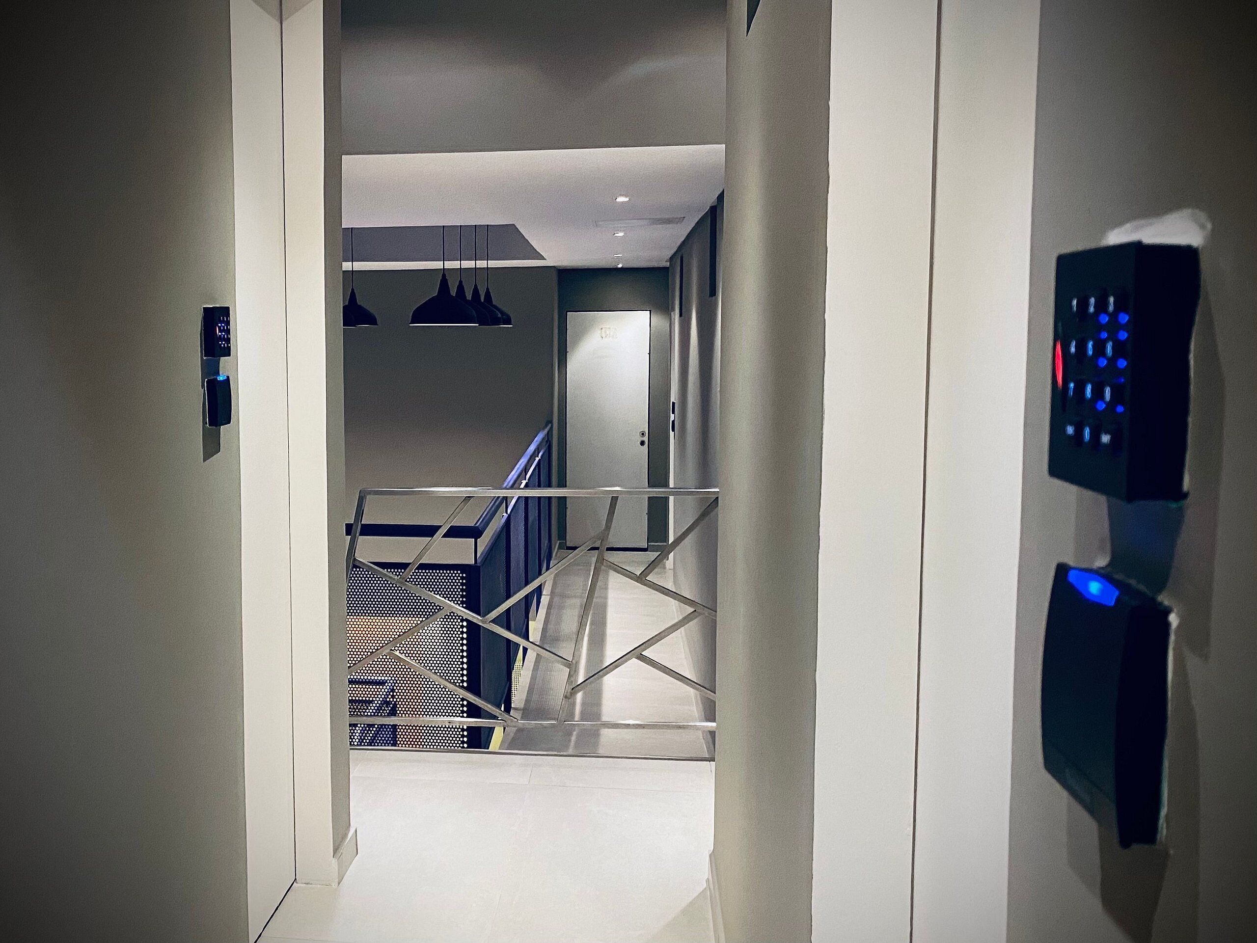 เบสิกอพาร์ทเมนท์ | ภายใน