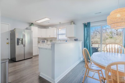 Comfortable Furnished 3BR Home, Extended Stays Welcome