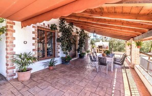 Outdoor dining - Cara Rural Pio - Turismo Rural en Córdoba (Cabra)