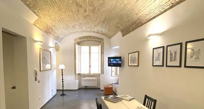 CMH Castello Suites