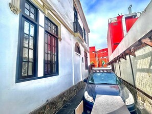 Front of property - Green Orchid Hostel (Lima)