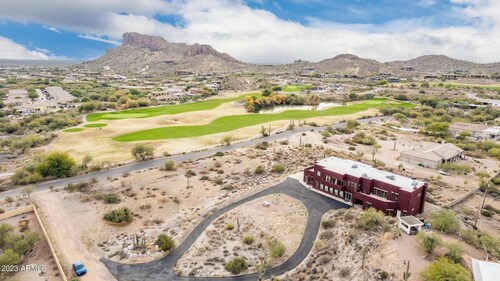 Guest House. Views in Gold Canyon 