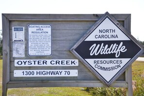 Unclassified image, 3 of 20, button