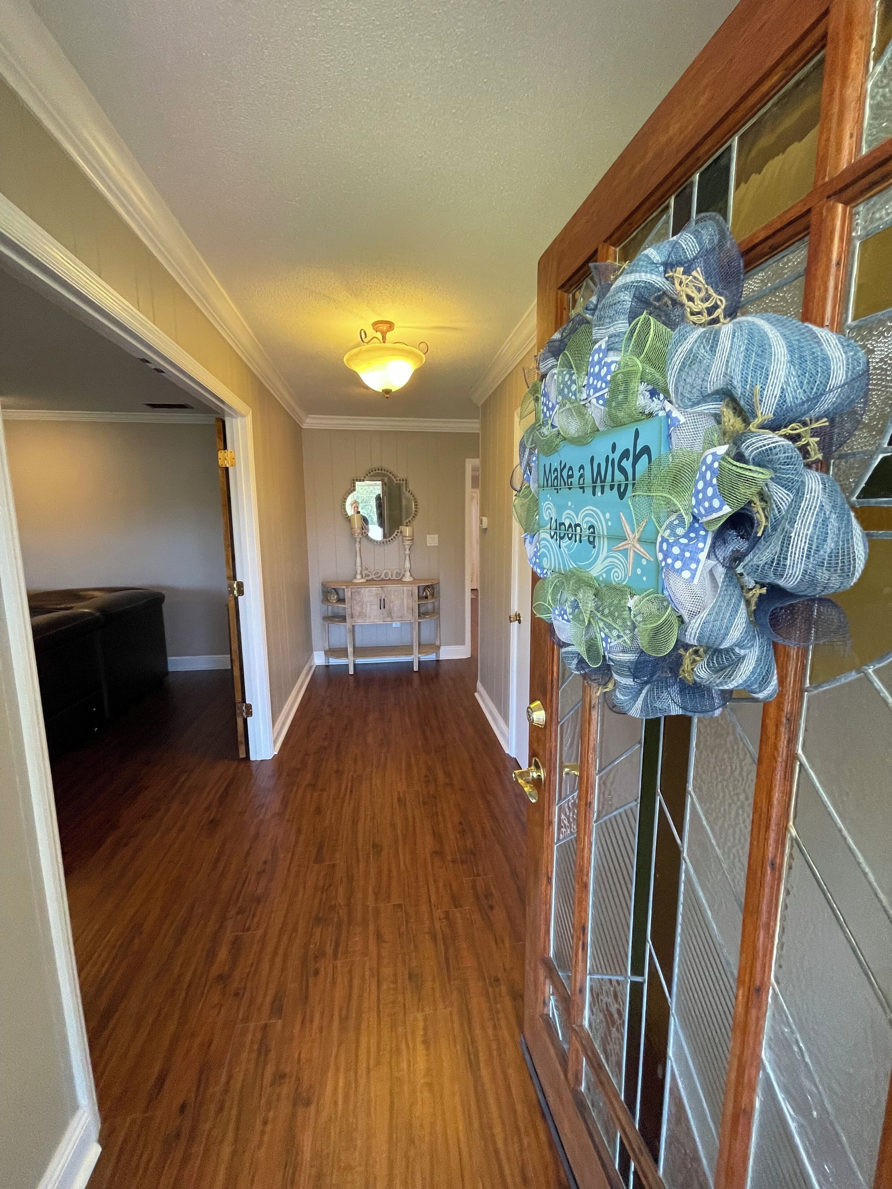 4 bed/2.5 bath house...great for families! Close to Frank Brown and Pier Park.