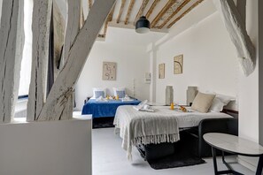 1 bedroom, iron/ironing board, WiFi, bed sheets - 377 Suite Stella - Superb apartment in Paris (Paris 03 Temple)