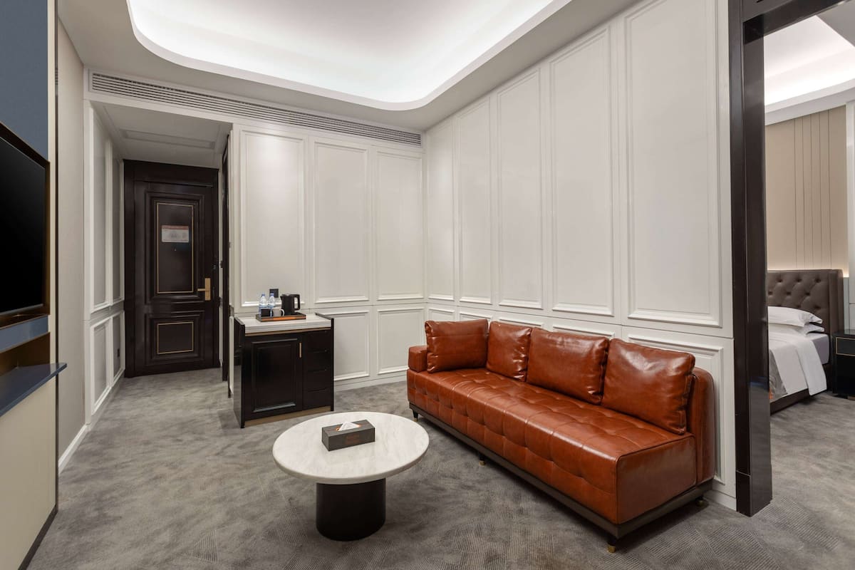 Deluxe-Suite, 1 King-Bett, Nichtraucher, Stadtblick