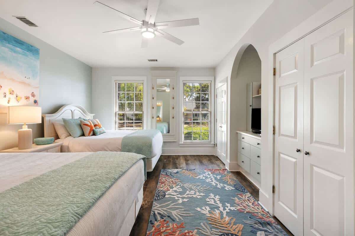 2 chambres, lit parapluie, Wi-Fi, draps fournis