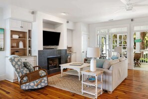 TV, fireplace, offices