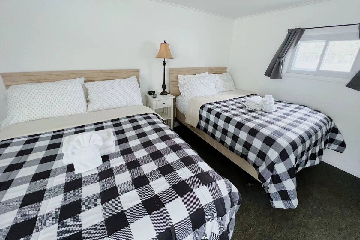 Family House, 2 Double Beds | 1 bedroom, iron/ironing board, free WiFi, bed sheets
