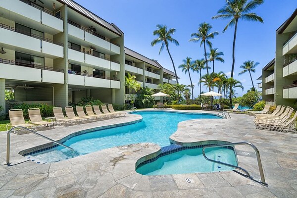 White Sands Village #217 Perfect Tropical Escape - Magic Sands Beach Park