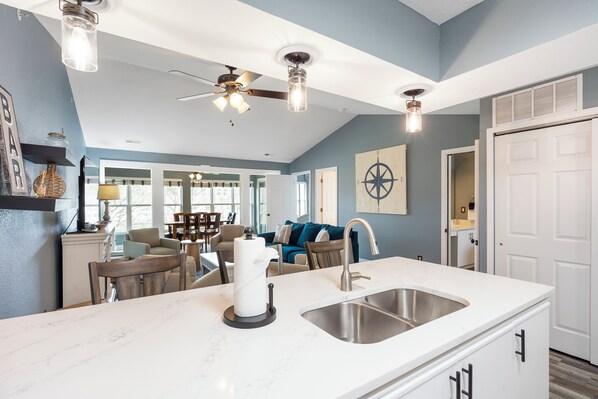 Condo, Multiple Beds, Fireplace, Golf View (Eagle's Nest at The Club) | Private kitchen | Coffee/tea maker