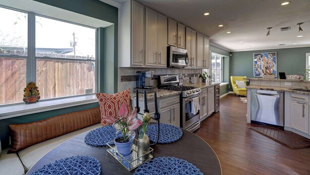 Unclassified image, 1 of 44, button - Spring Branch Haven - Cozy 3BR Oasis, Pet Friendly (Houston)