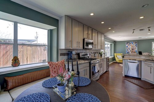 Spring Branch Haven - Cozy 3BR Oasis, Pet Friendly