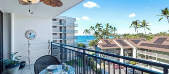 Kolu Honu Stunning Beachfront Condo for 2!