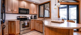 Briarwood Serenity at Abbey Springs Quiet 4 Bdr!