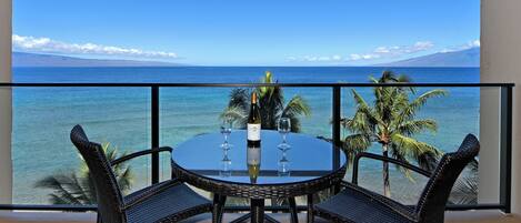 Condo, 1 King Bed, Pool Access, Ocean View | Property grounds