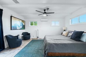 House, Multiple Beds, Pool Access, Pool View (Oakshade Oasis) | 4 bedrooms, individually decorated, individually furnished, free WiFi