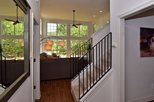 House, Multiple Beds, Patio, Garden View (Dreamy Dripping Springs) | Interior