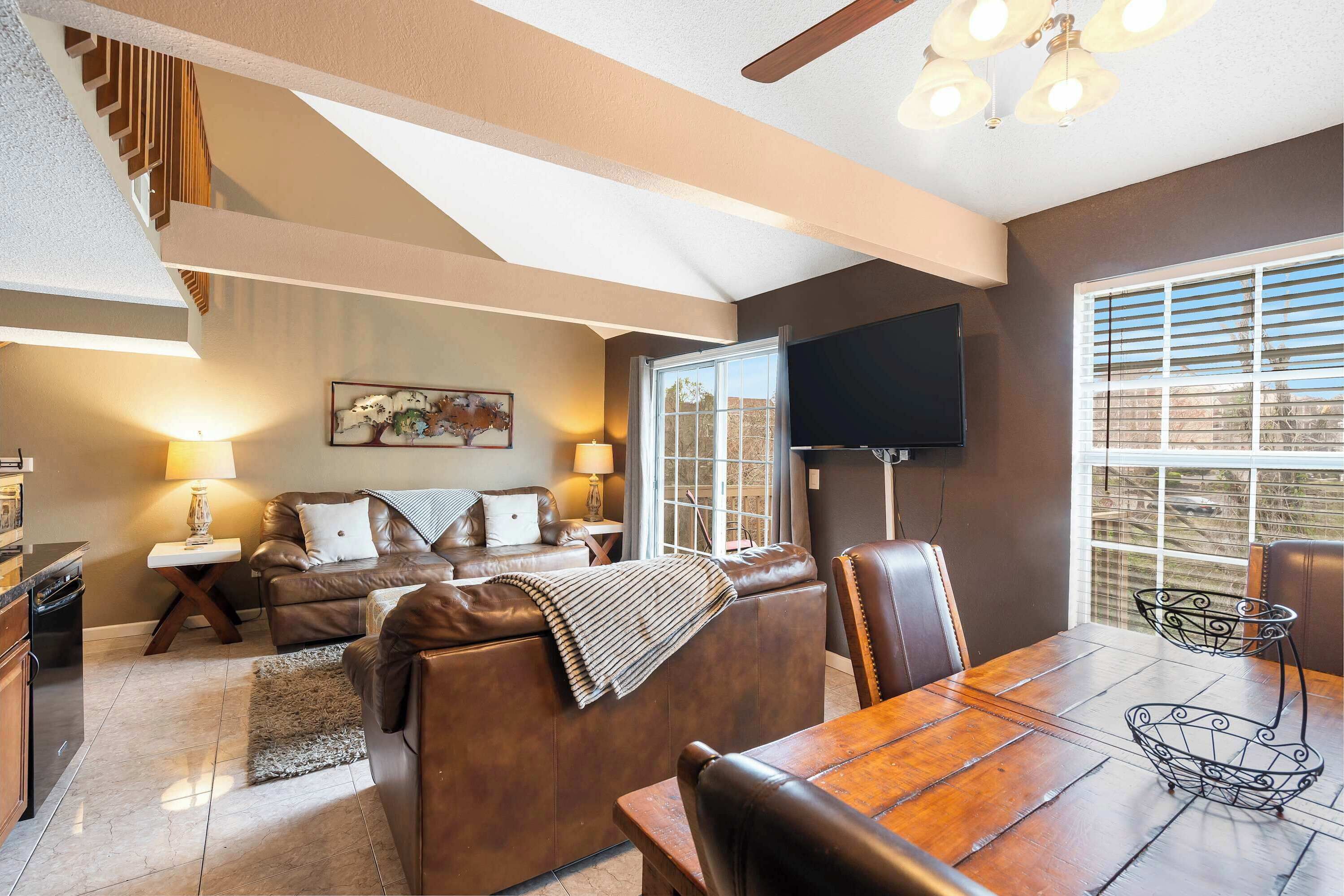 Condo, Multiple Beds, Balcony, Garden View (Branson Getaway) | Living area | 42-inch flat-screen TV with digital channels