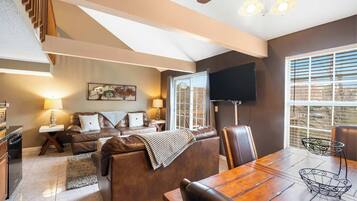 Condo, Multiple Beds, Balcony, Garden View (Branson Getaway) | Living area | 42-inch flat-screen TV with digital channels