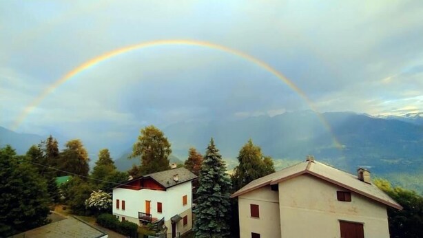 Immagine non classificata, 1 di 46, pulsante