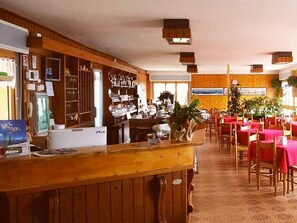 Dining - Hotel Bellavista (Civo)